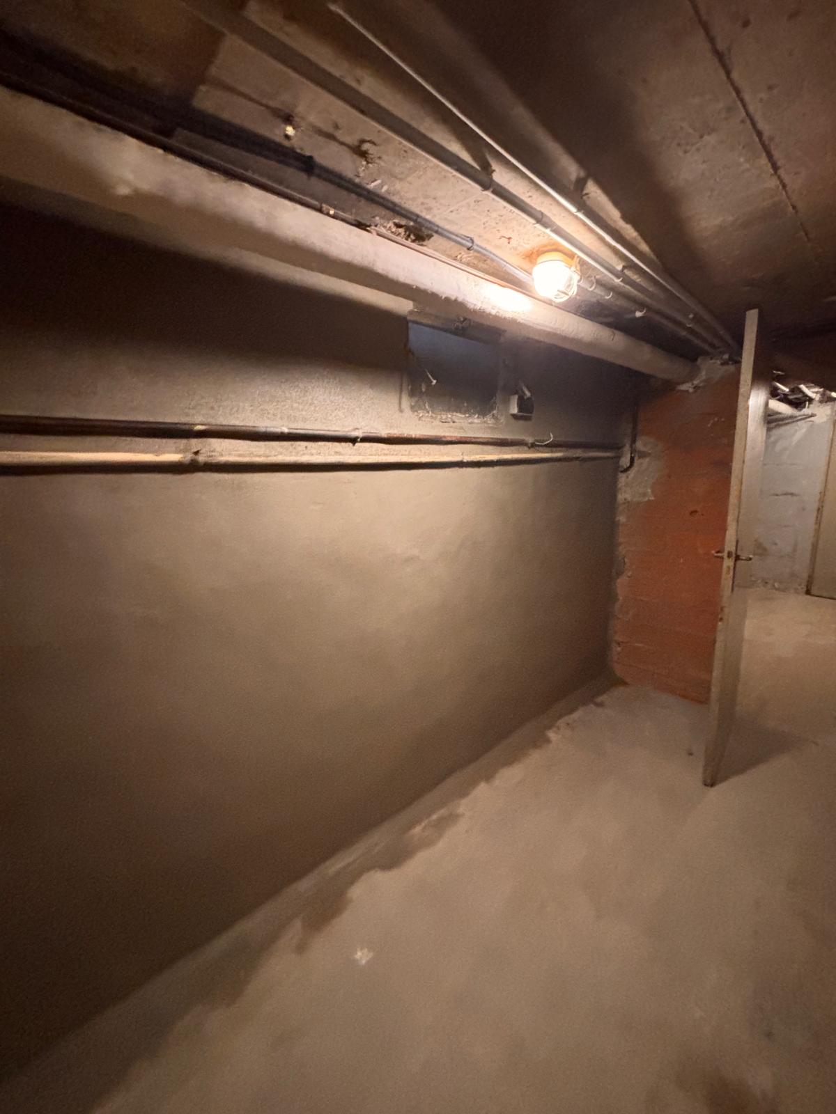 Sous-sol assaini après traitement anti-humidité